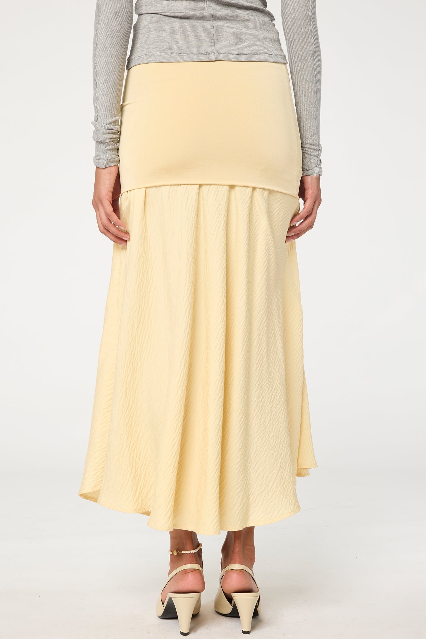 Mari - Image 4